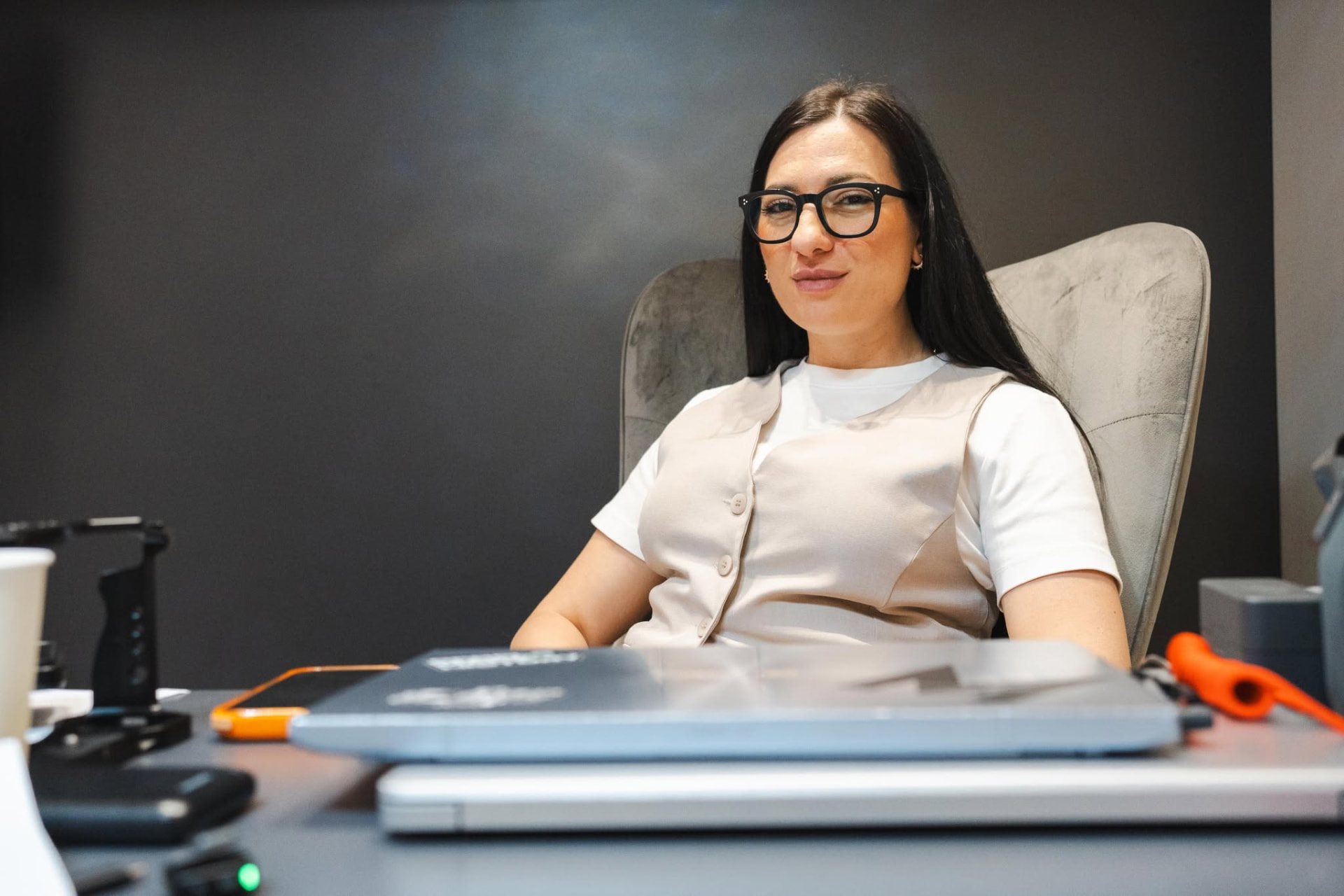 Kate Sherasade, Istituti di Bellezza